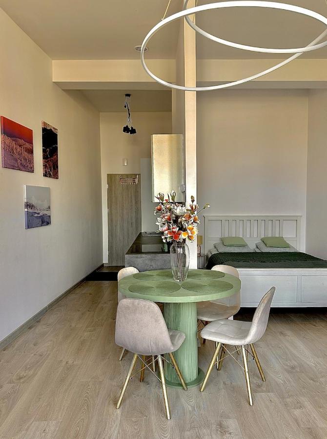 Loft Przy Placu Niepodleglosci Διαμέρισμα Jelenia Góra Εξωτερικό φωτογραφία
